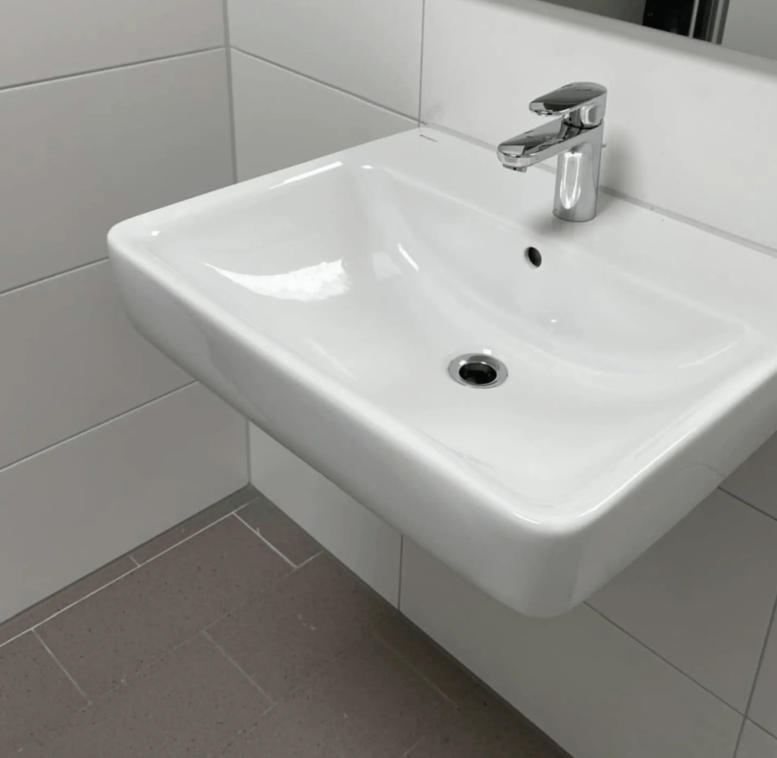 L-und-S-Gebäudeservice-Dienstleistung-Feinreinigung